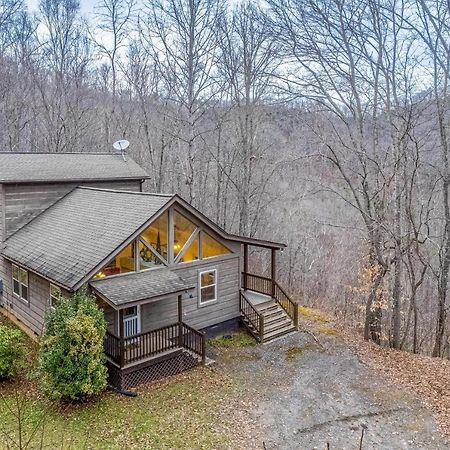 Tree Top Cabin Силва Екстериор снимка