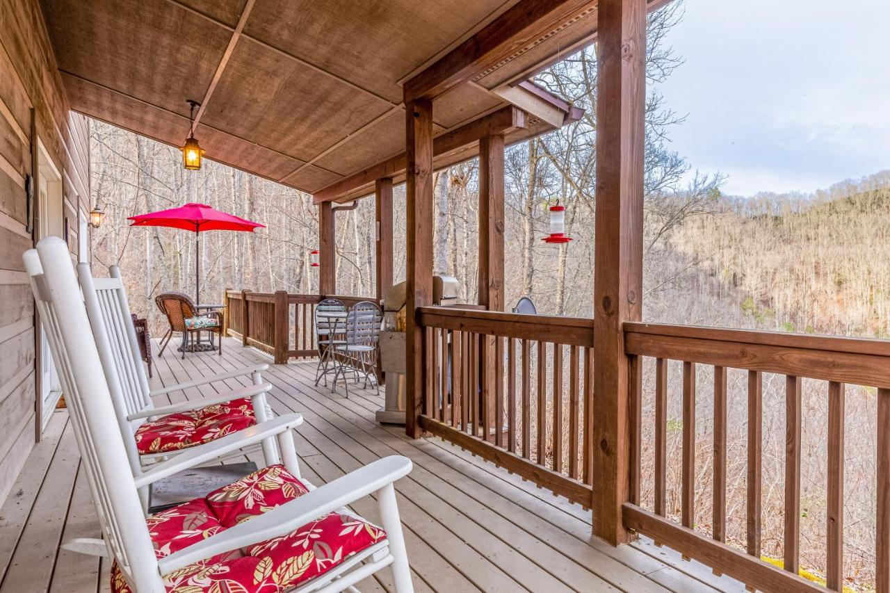 Tree Top Cabin Силва Екстериор снимка